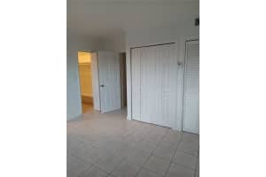 1230 W 54th St #320a, Hialeah, FL 33012, Sold 10/08/21