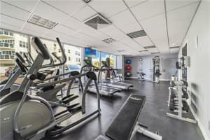 3750 Galt Ocean Dr, Fort Lauderdale, FL 33308, Sold 11/01/21