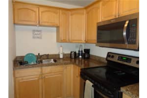 200 S Birch Rd, Fort Lauderdale, FL 33316, Sold 11/30/21
