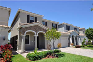 692 NE 191st St, Miami, FL 33179, Sold 02/07/22