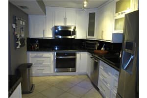 3843 NW 94th Way, Sunrise, FL 33351, Sold 10/14/21