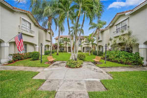 509 NW 109th Ave, Pembroke Pines, FL 33026, Sold 12/07/21