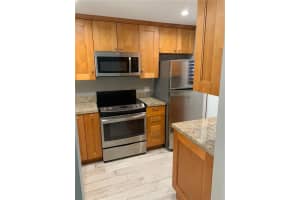 1951 NE 39th St, Lighthouse Point, FL 33064, Sold 10/15/21