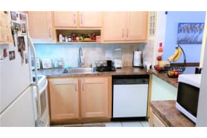 257 S Cypress Rd, Pompano Beach, FL 33060, Sold 12/15/21