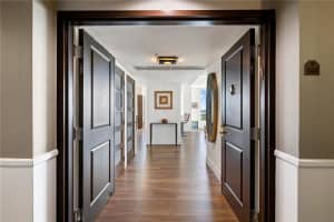 610 W Las Olas Blvd, Fort Lauderdale, FL 33312, Sold 01/18/22