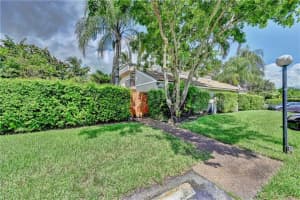 13293 NW 5th Ct, Plantation, FL 33325, Sold 10/14/21