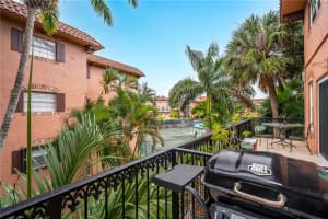 620 Tennis Club Dr, Fort Lauderdale, FL 33311, Sold 10/08/21