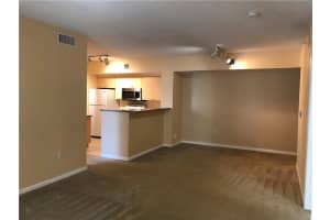 7970 N Nob Hill Rd, Tamarac, FL 33321, Sold 02/01/22