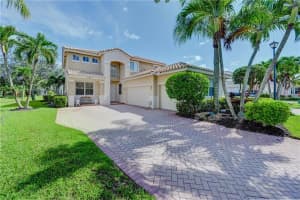 12115 NW 52nd Ct, Tamarac, FL 33321, Sold 11/05/21