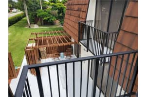 11923 SW 11th Ct, Davie, FL 33325, Sold 10/09/21