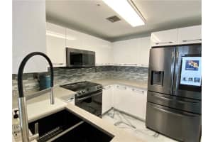 511 SE 5th Ave, Fort Lauderdale, FL 33301, Sold 10/29/21
