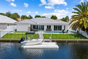 2820 NE 60th St, Fort Lauderdale, FL 33308, Sold 11/17/21