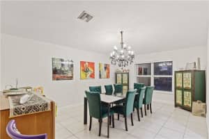 11155 NW 67th St, Doral, FL 33178, Sold 04/06/22