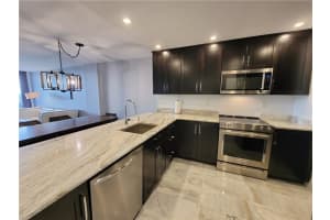 1600 S Ocean Dr #9c, Hollywood, FL 33019, Sold 10/07/21