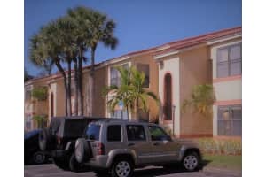 2906 S University Dr, Davie, FL 33328, Sold 12/10/21