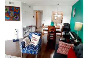 9044 NW 28th Dr, Coral Springs, FL 33065, Sold 10/27/21