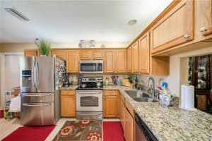 10318 NW 70th Ct, Tamarac, FL 33321, Sold 03/24/22