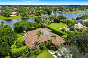 11015 SW 38th Dr, Davie, FL 33328, Sold 11/19/21