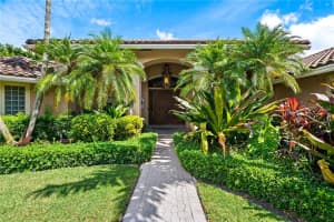 11015 SW 38th Dr, Davie, FL 33328, Sold 11/19/21