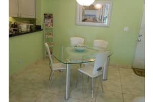 10115 W Sunrise Blvd, Plantation, FL 33322, Sold 10/13/21
