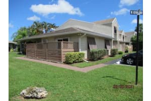4935 S Hemingway Cir, Margate, FL 33063, Sold 10/06/21