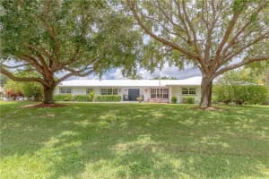 4575 Glenwood Dr, Coconut Creek, FL 33066, Sold 02/17/22