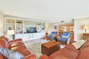 1901 N Ocean Blvd #2d, Fort Lauderdale, FL 33305, Sold 12/18/21