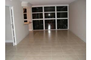 200 Leslie Dr, Hallandale Beach, FL 33009, Sold 12/20/21