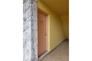 666 W 81st St, Hialeah, FL 33014, Sold 11/08/21