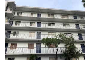 8540 Sherman Cir N, Miramar, FL 33025, Sold 10/06/21