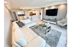 1 Las Olas Cir, Fort Lauderdale, FL 33316, Sold 10/25/21