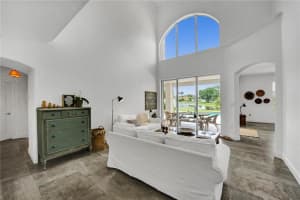 18487 NW 23rd St, Pembroke Pines, FL 33029, Sold 10/27/21