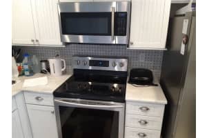 1541 S Ocean Blvd, Pompano Beach, FL 33062, Sold 10/21/21