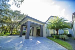 2725 Hackney Rd, Weston, FL 33331, Sold 04/15/22