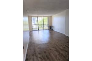 3301 N Country Club Dr, Miami, FL 33180, Sold 12/22/21