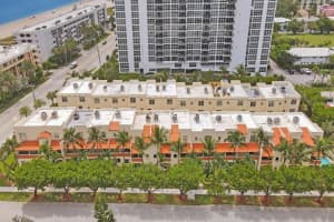 3237 NE 5th Ct, Pompano Beach, FL 33062, Sold 11/23/21