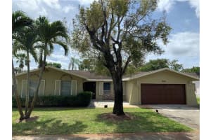 7660 Plantation Rd, Plantation, FL 33324, Sold 12/23/21
