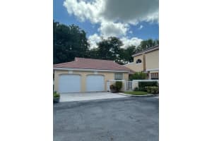 11319 Lakeview Dr #1n, Coral Springs, FL 33071, Sold 10/25/21