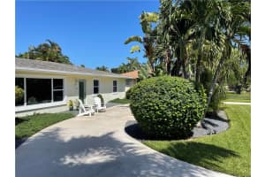 711 Ocean Inlet Dr, Boynton Beach, FL 33435, Sold 10/15/21