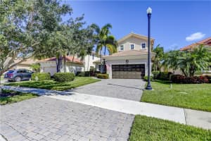12021 Aviles Cir, Palm Beach Gardens, FL 33418, Sold 11/08/21