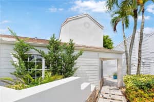 8583 Dynasty Dr, Boca Raton, FL 33433, Sold 10/15/21