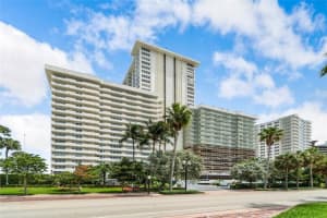 3900 Galt Ocean Dr, Fort Lauderdale, FL 33308, Sold 12/03/21
