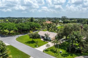 11894 Oak Leaf Dr, Davie, FL 33330, Sold 10/14/21