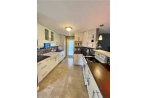 5051 SW 94th Terrace, Cooper City, FL 33328, Sold 12/24/21