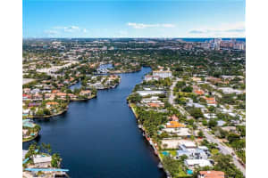 2237 NE 15th Ct, Fort Lauderdale, FL 33304, Sold 01/13/22