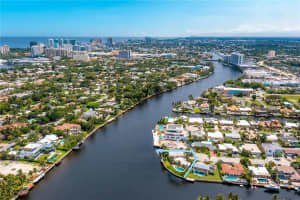 2237 NE 15th Ct, Fort Lauderdale, FL 33304, Sold 01/13/22