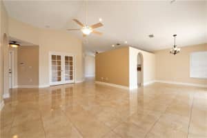 19426 SW 5th St, Pembroke Pines, FL 33029, Sold 10/22/21