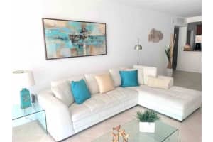 19370 Collins Ave, Sunny Isles Beach, FL 33160, Sold 12/20/21