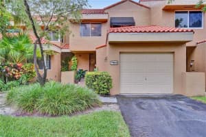 7960 NW 7th Ct, Plantation, FL 33324, Sold 10/27/21