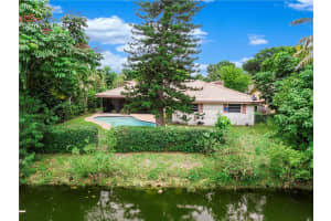 11221 NW 41st St, Coral Springs, FL 33065, Sold 10/28/21